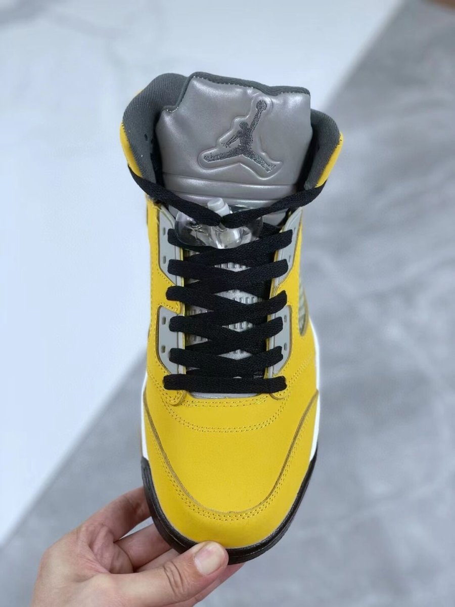 Air Jordan 5 "Tokyo T23" - Phantom Kicks