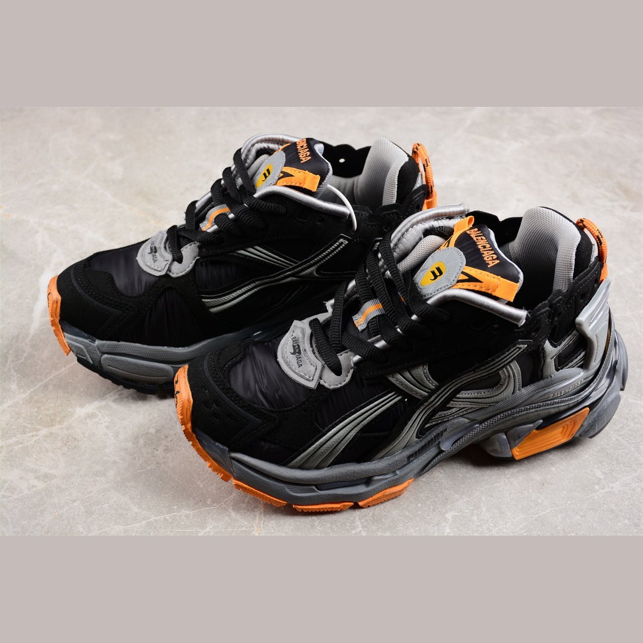 BALENCIAGA RUNNER x BLACK GREY ORANGE - Phantom Kicks
