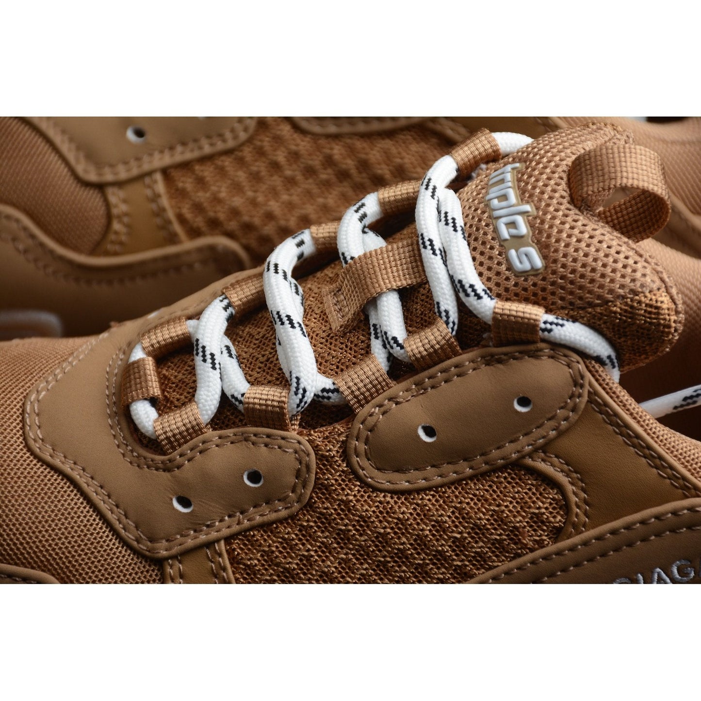BALENCIAGA TRIPLE S CLEAR SOLE x BROWN - Phantom Kicks