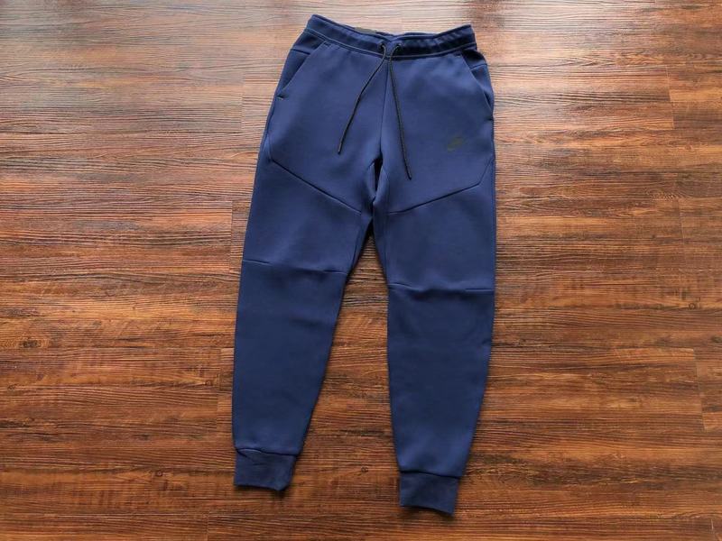NIKE TECH FLEECE PANTS x NAVY - Phantom Kicks
