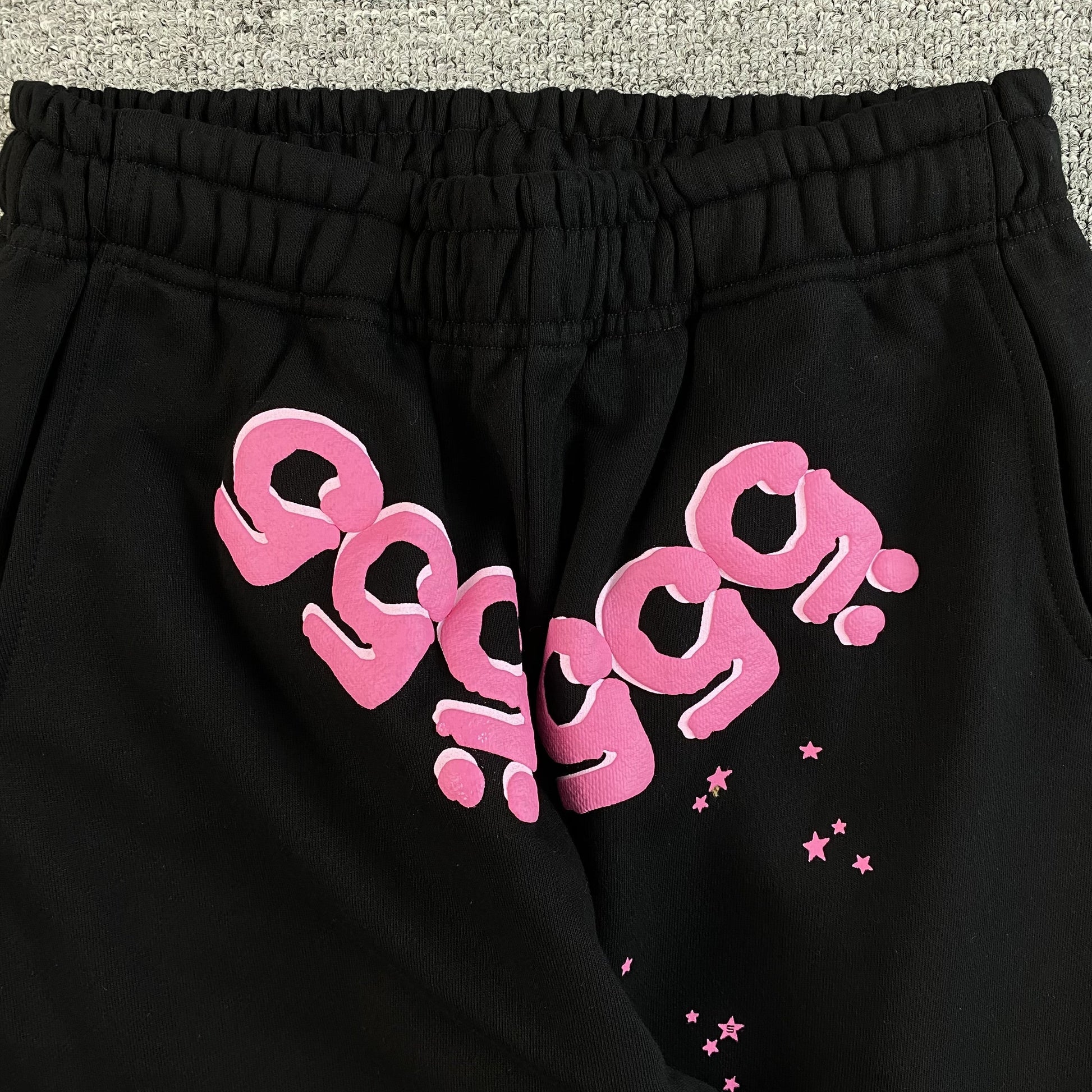 SP5DER ANGEL NUMBER SWEATPANTS BLACK - Phantom Kicks