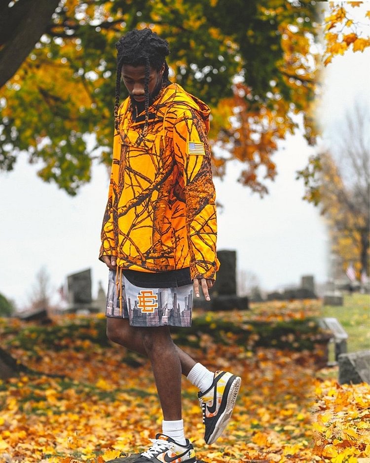 EE New York City Shorts - Phantom Kicks