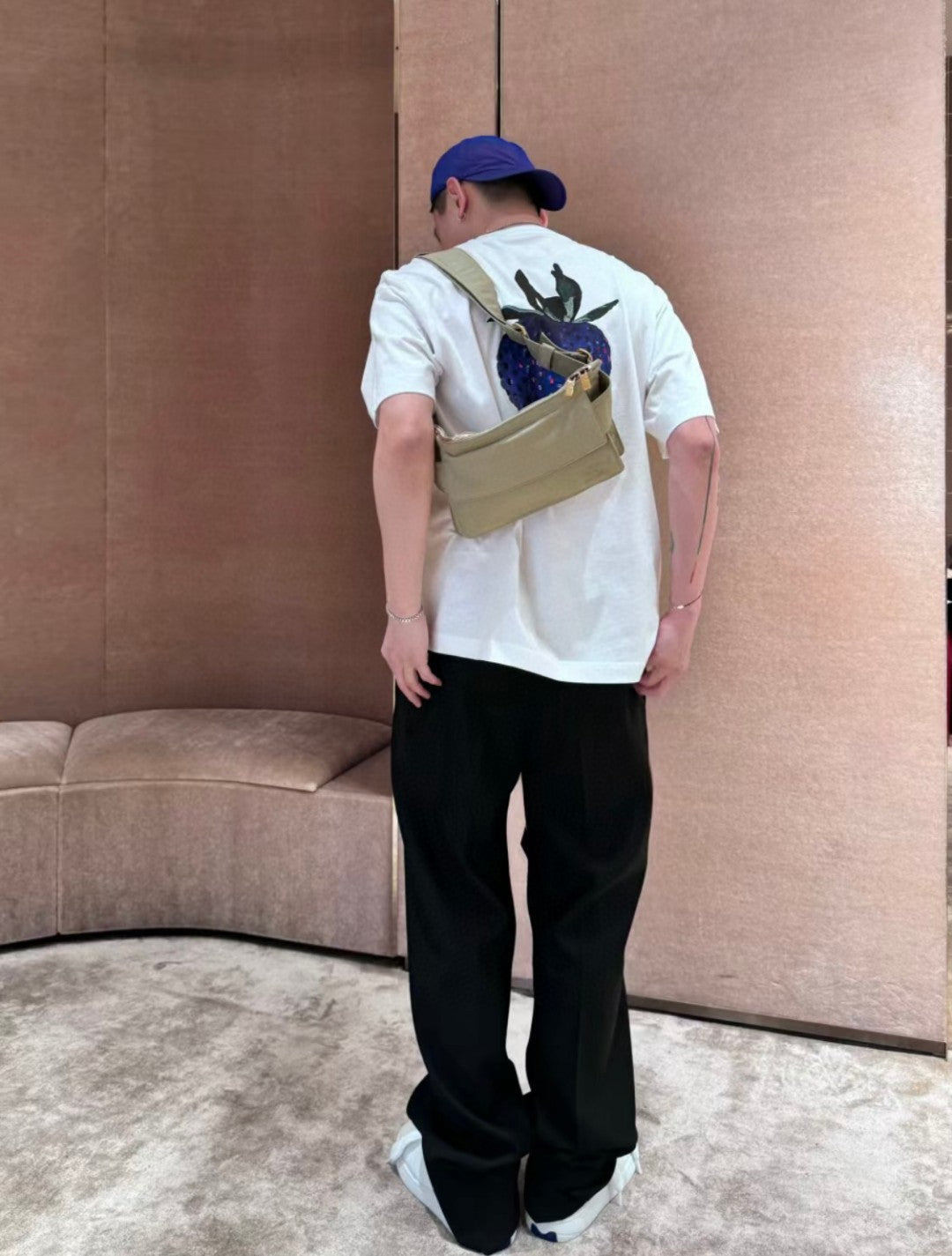 Burberry Blueberry Print T-Shirt - Phantom Kicks