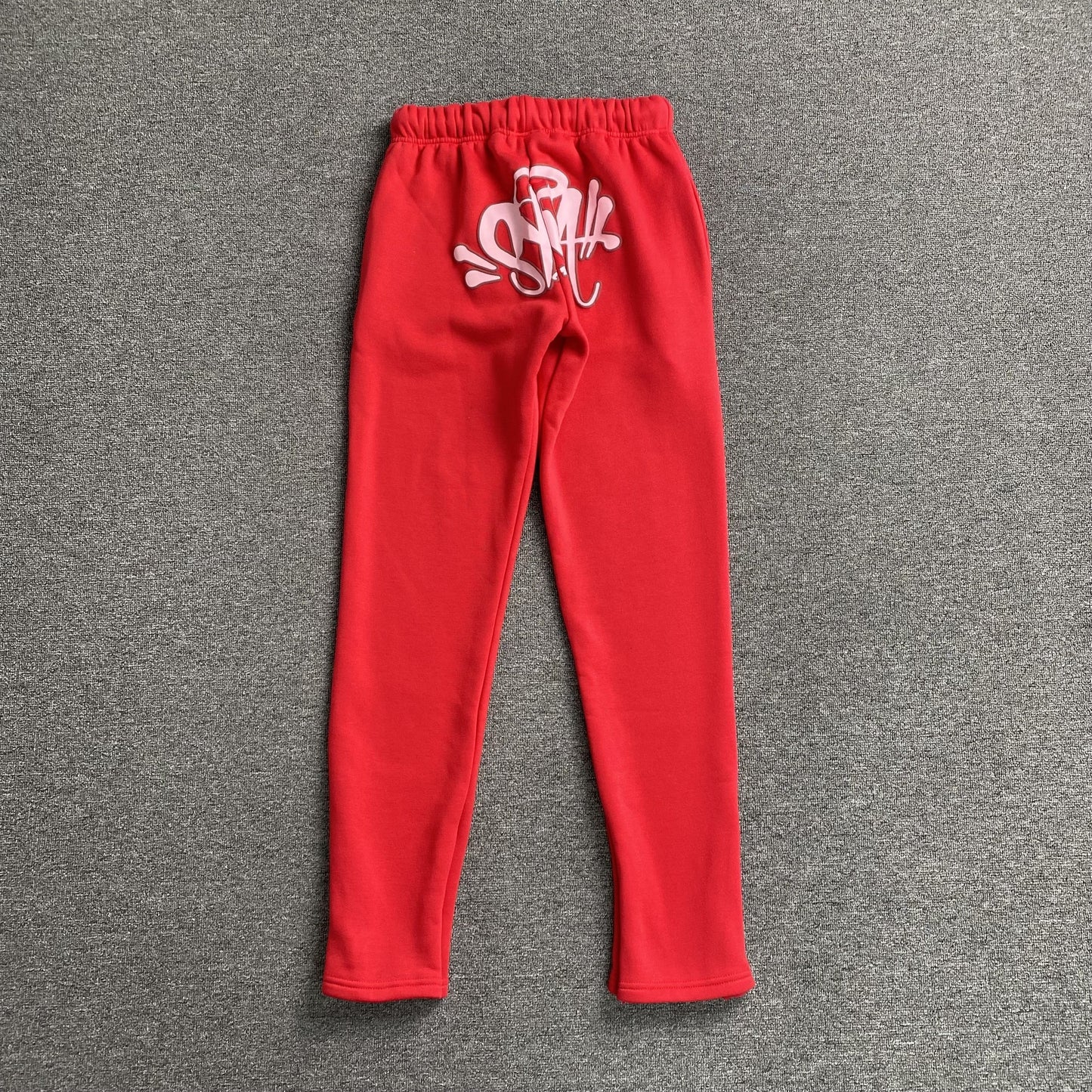 SYNA WORLD SYNA LOGO SWEATPANTS RED - Phantom Kicks
