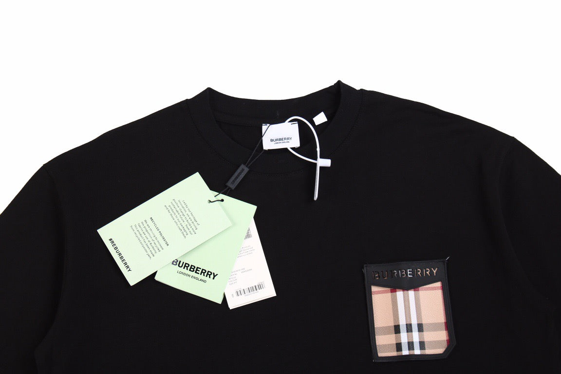 Burberry T-shirt with Check Pocket - Phantom Kicks