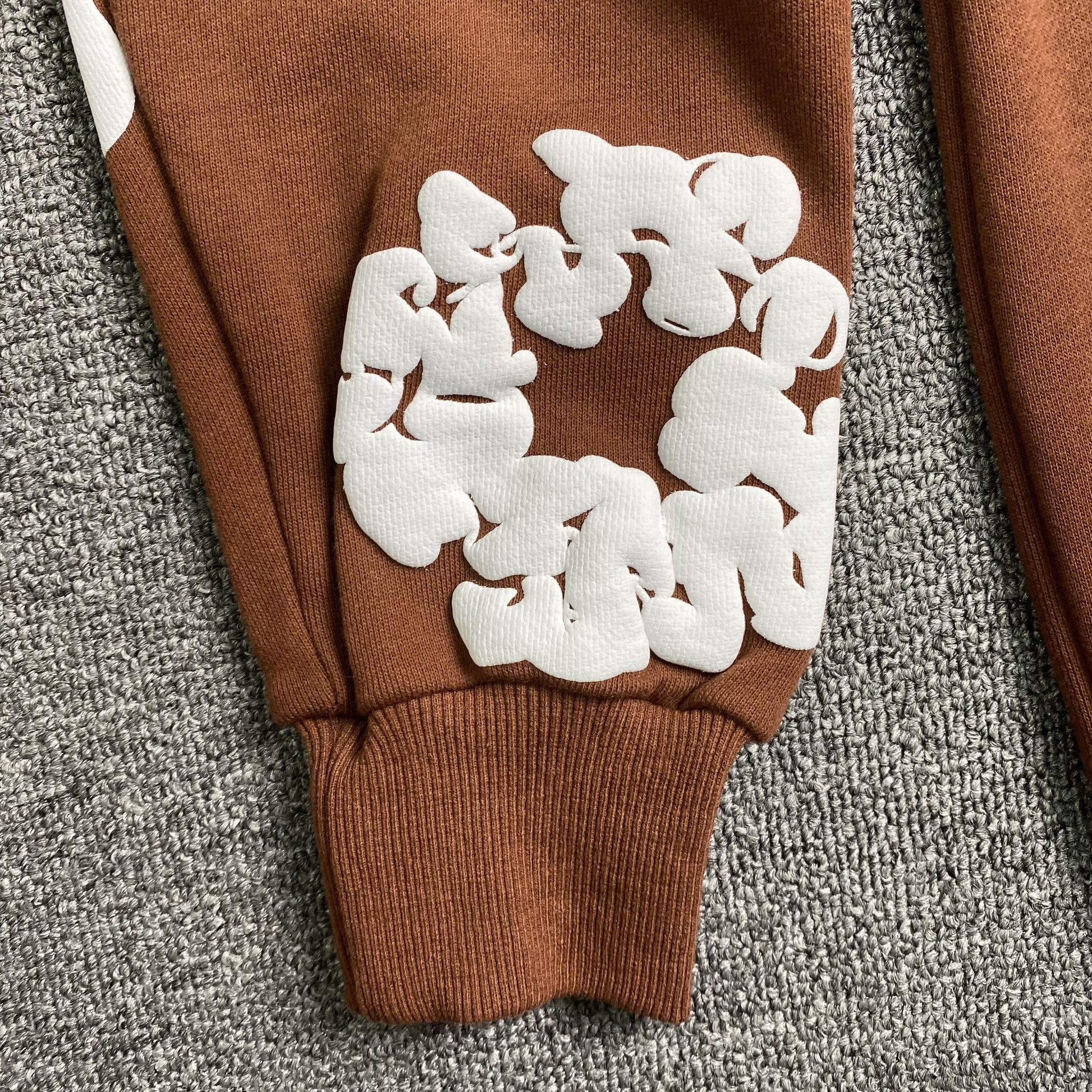 DENIM TEARS COTTON WREATH HOODIE BROWN - Phantom Kicks