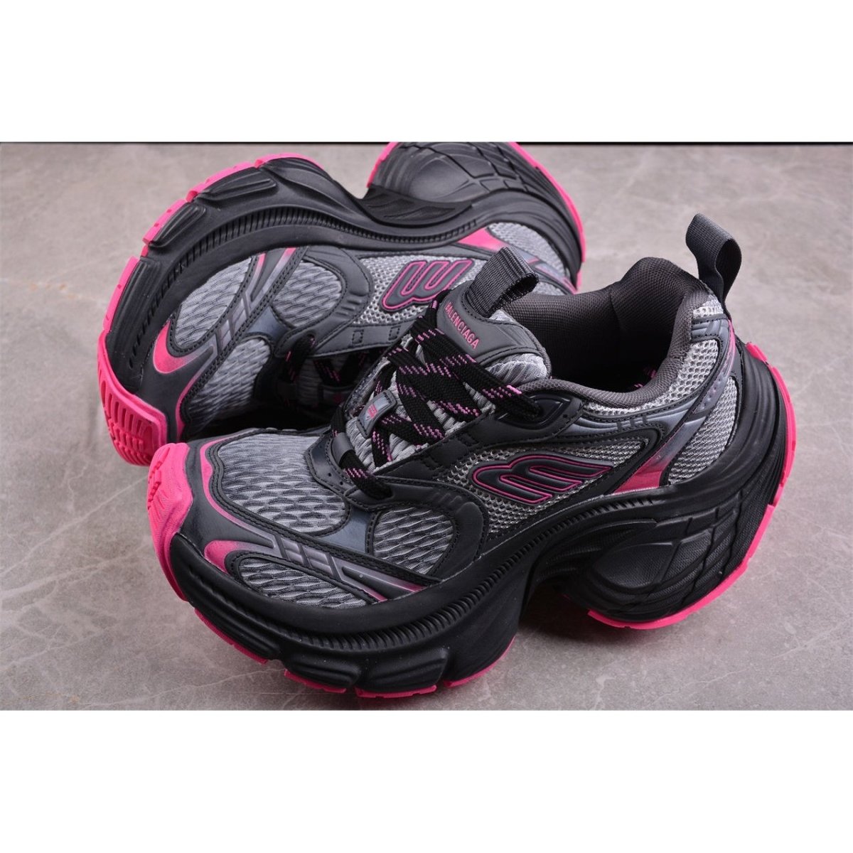 BALENCIAGA 10XL x GREY PINK BLACK - Phantom Kicks