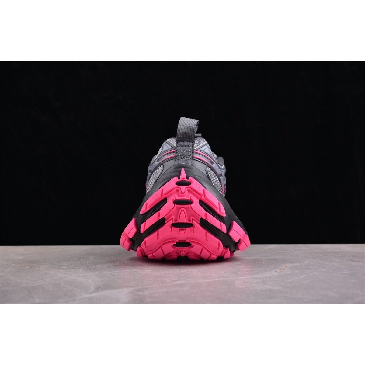 BALENCIAGA 10XL x GREY PINK BLACK - Phantom Kicks