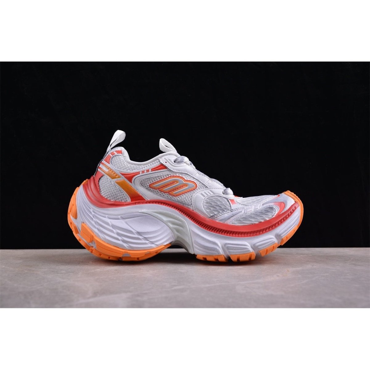 BALENCIAGA 10XL x WHITE RED ORANGE - Phantom Kicks