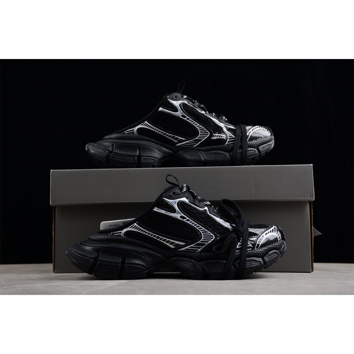 BALENCIAGA 3XL MULE x BLACK WHITE - Phantom Kicks