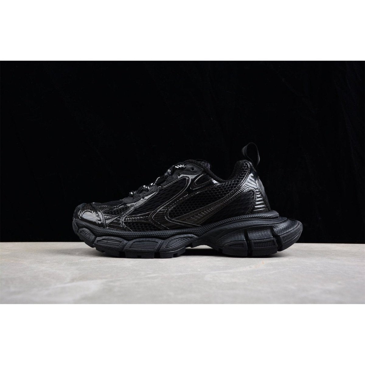 BALENCIAGA 3XL x ALL BLACK - Phantom Kicks