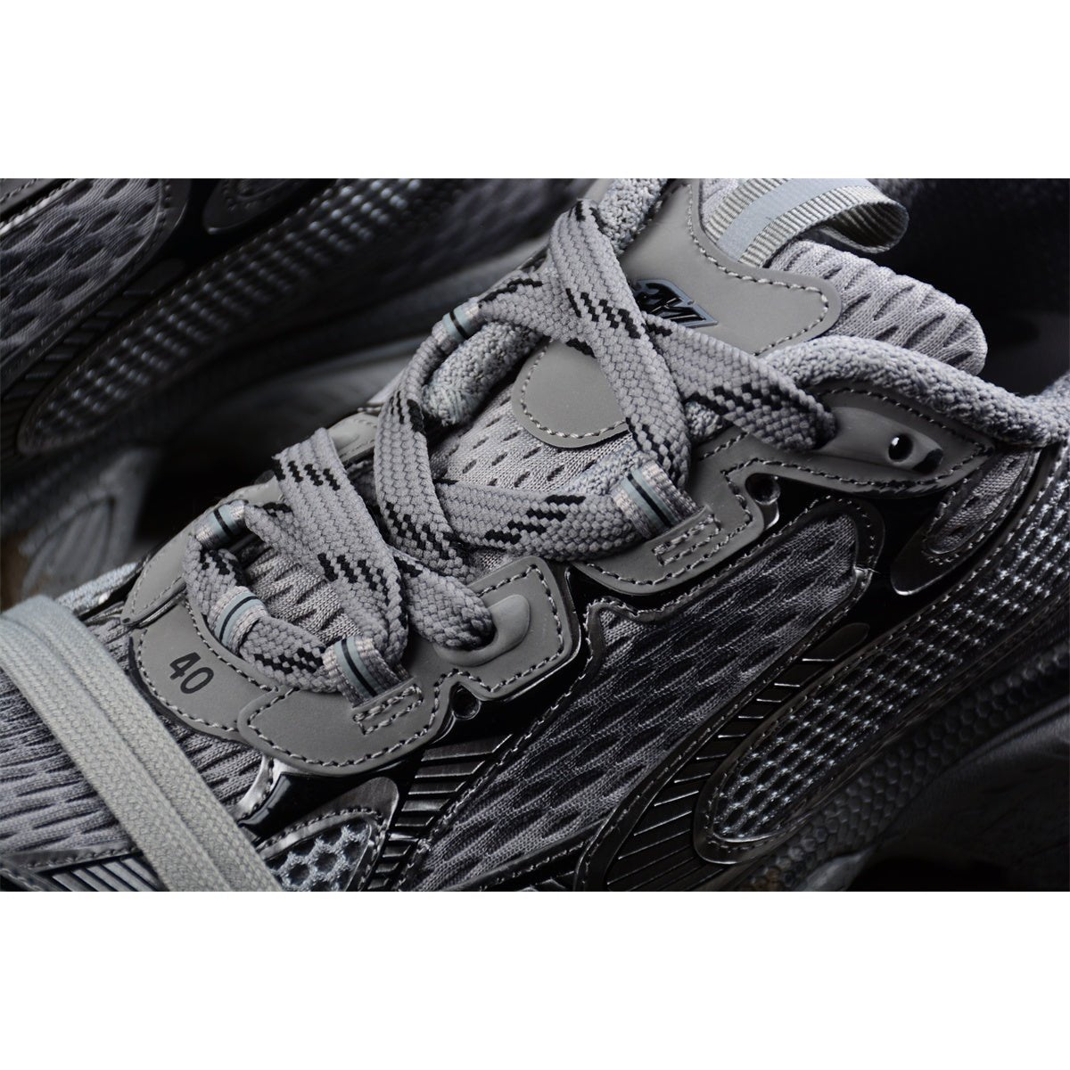 BALENCIAGA 3XL x BAL GREY BLACK - Phantom Kicks