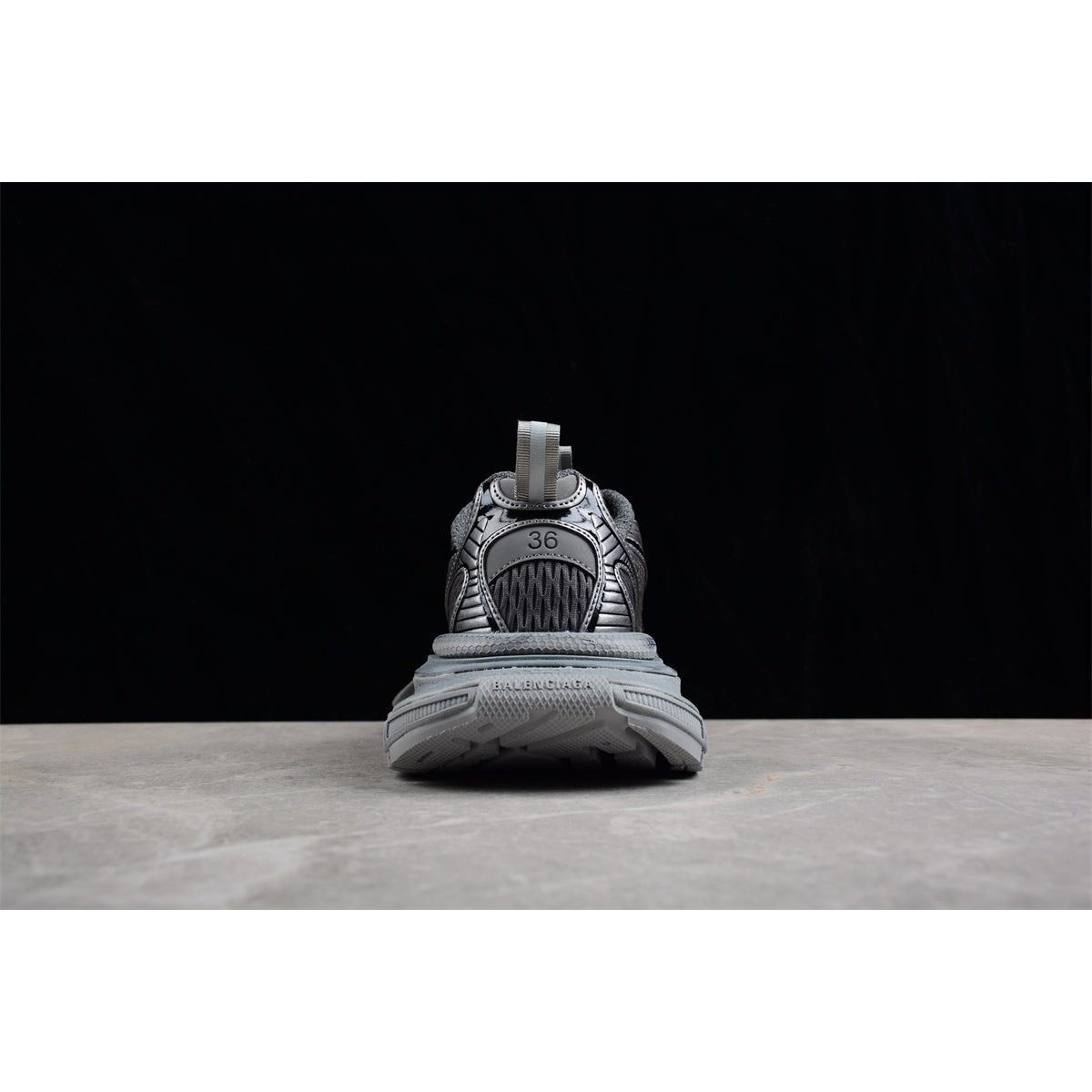 BALENCIAGA 3XL x BAL GREY WORN OUT - Phantom Kicks