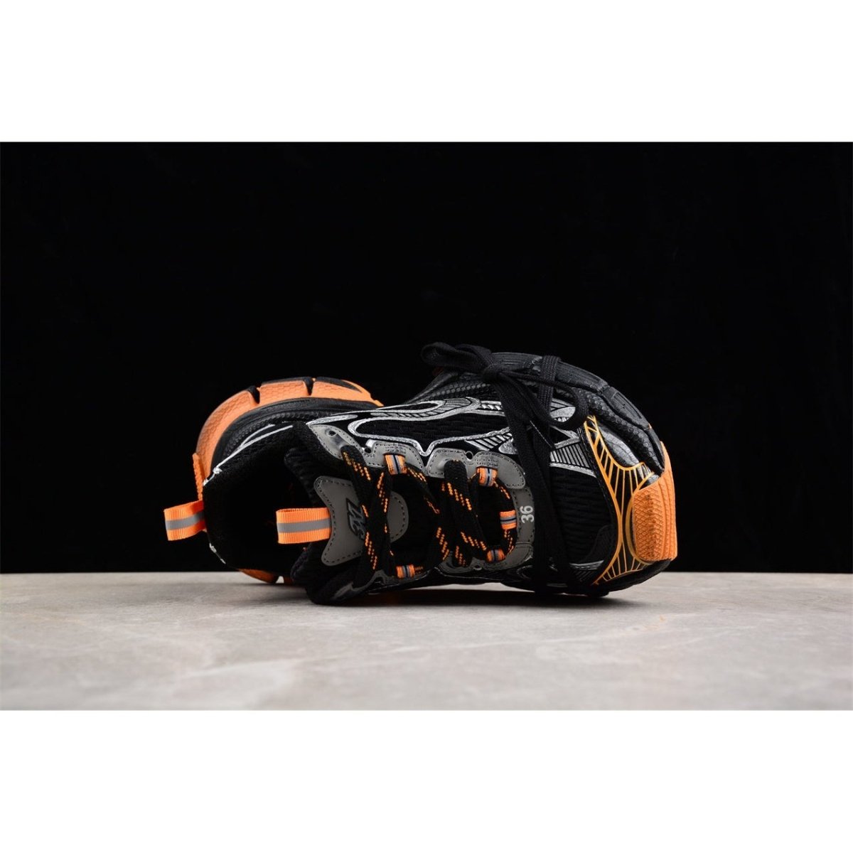 BALENCIAGA 3XL x BLACK ORANGE GREY - Phantom Kicks