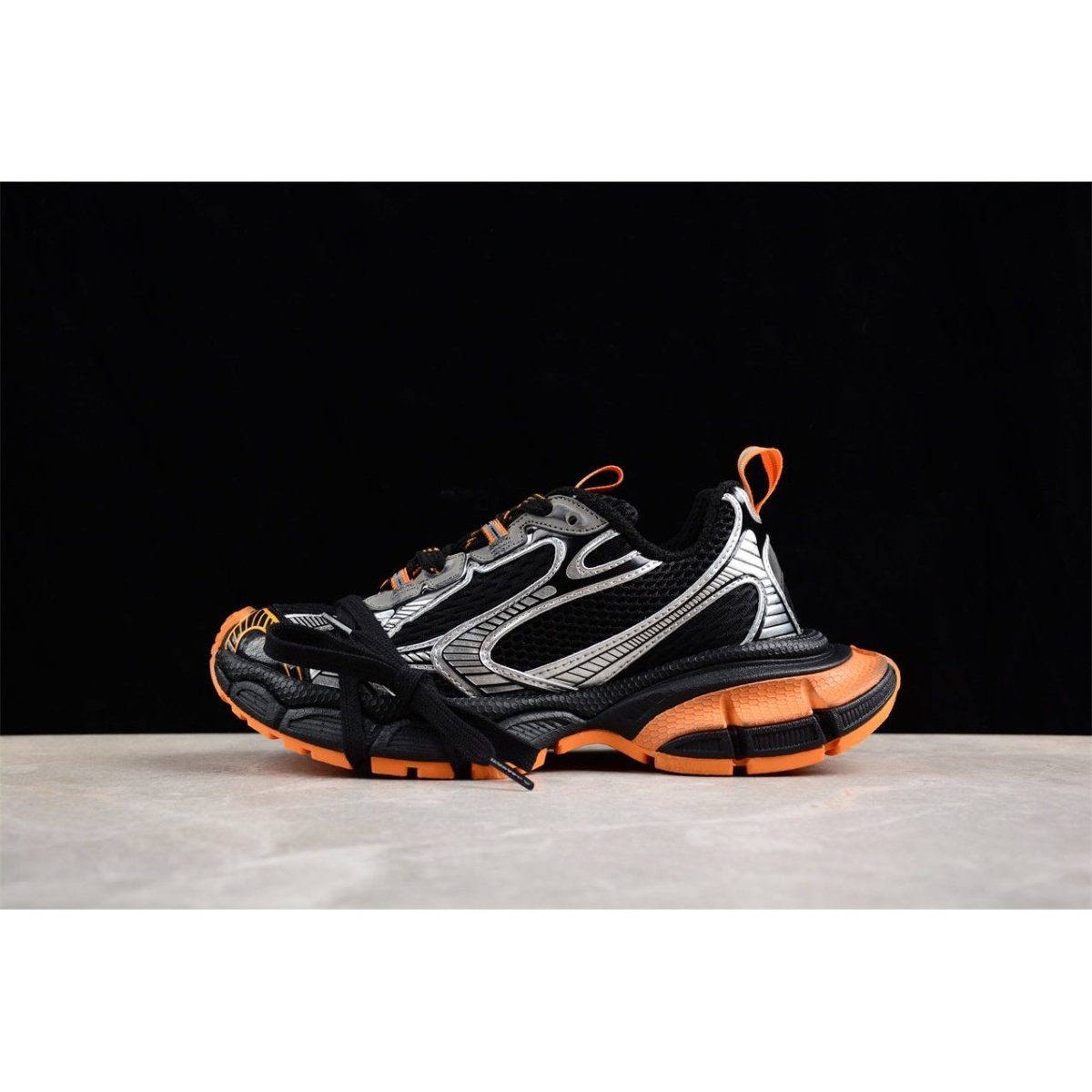 BALENCIAGA 3XL x BLACK ORANGE GREY - Phantom Kicks