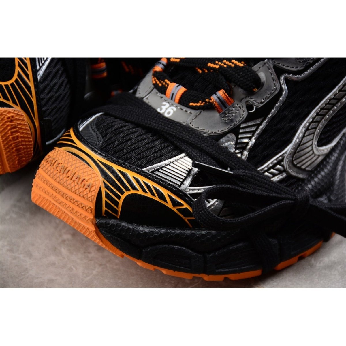 BALENCIAGA 3XL x BLACK ORANGE GREY - Phantom Kicks