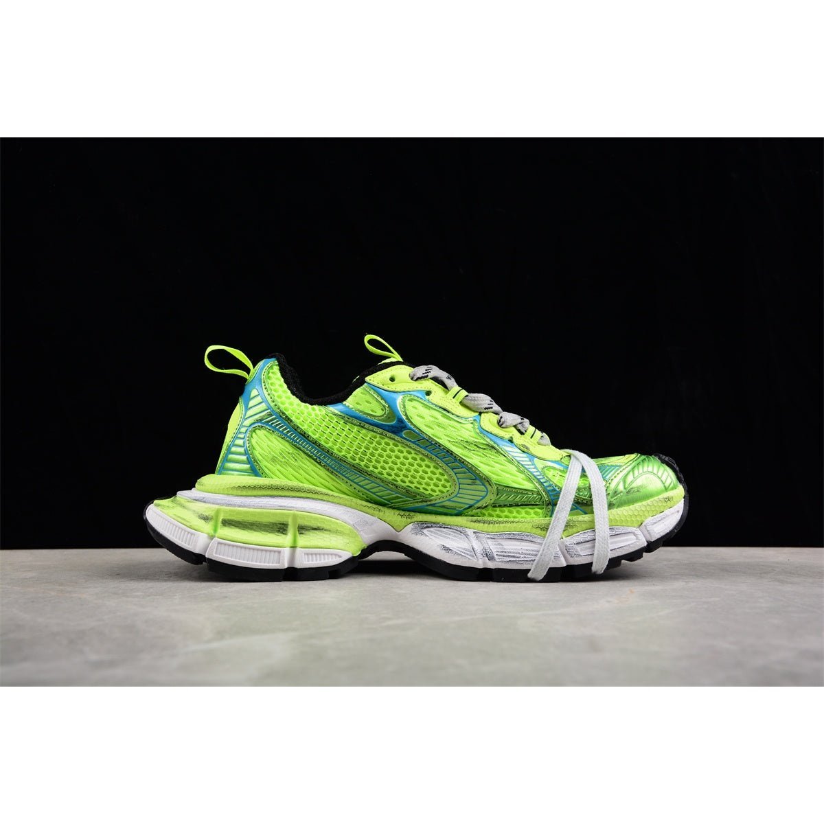 BALENCIAGA 3XL x FLUO YELLOW BLUE - Phantom Kicks