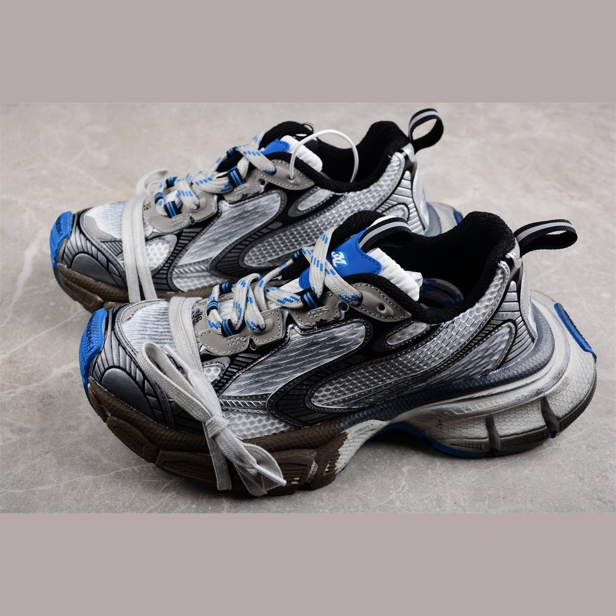 BALENCIAGA 3XL x GRAY BLUE-GRAFFITI - Phantom Kicks
