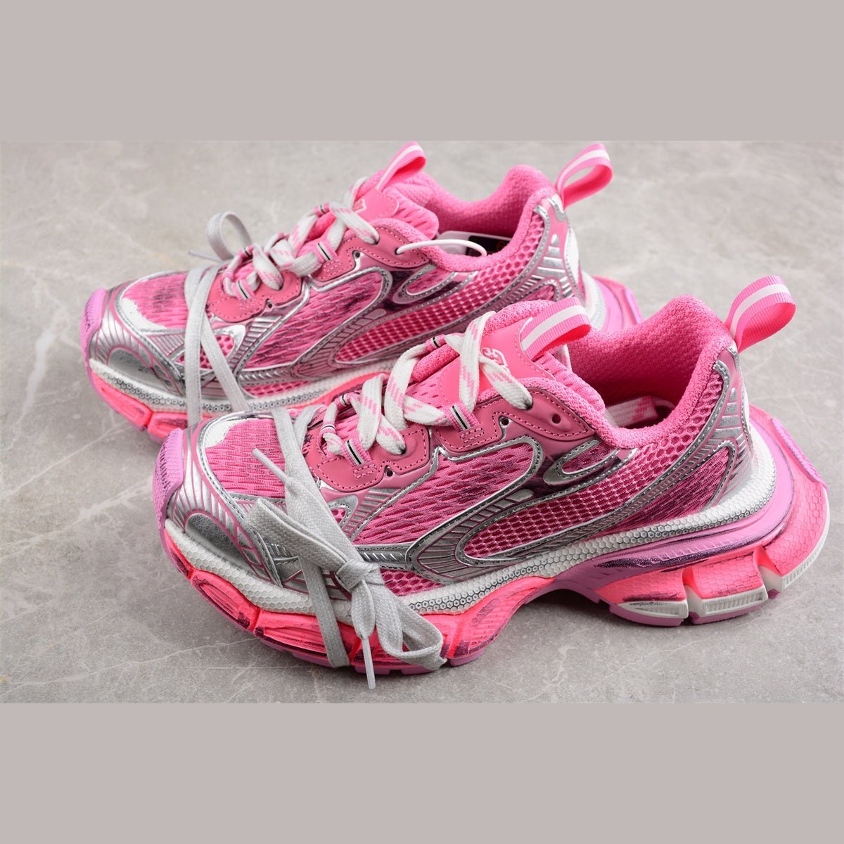 BALENCIAGA 3XL x PINK SILVER - Phantom Kicks