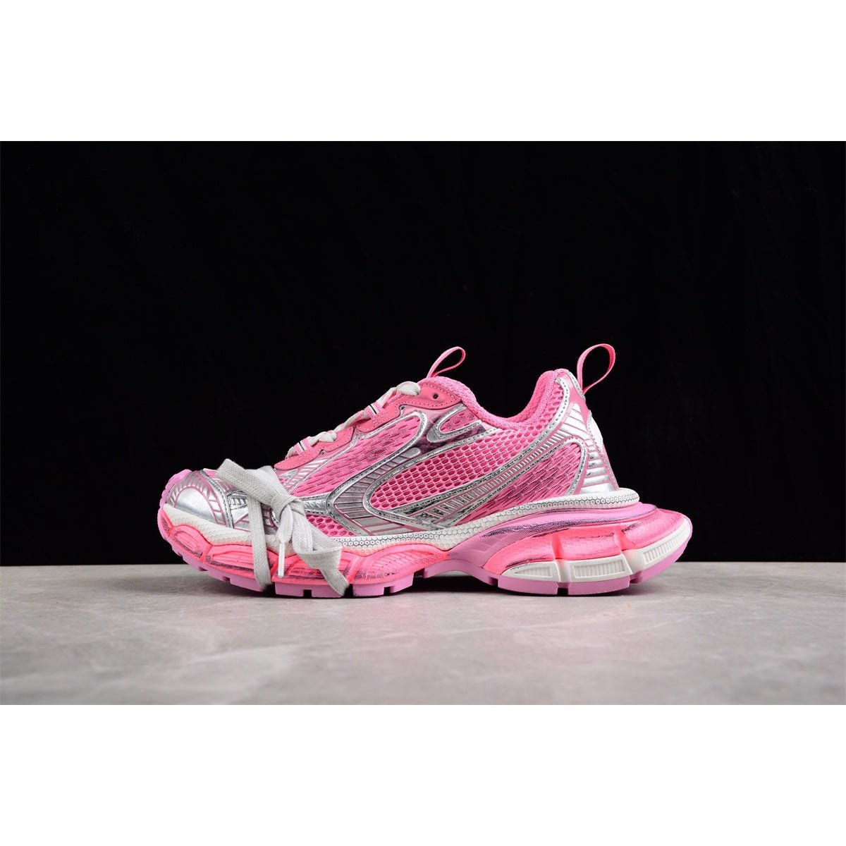 BALENCIAGA 3XL x PINK SILVER - Phantom Kicks