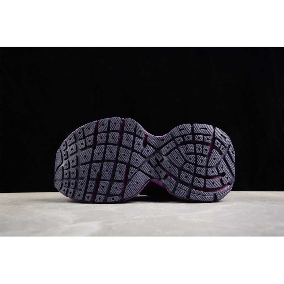 BALENCIAGA 3XL x PURPLE - Phantom Kicks