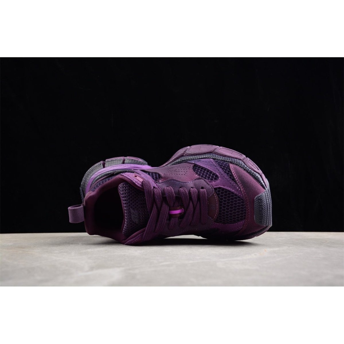 BALENCIAGA 3XL x PURPLE - Phantom Kicks