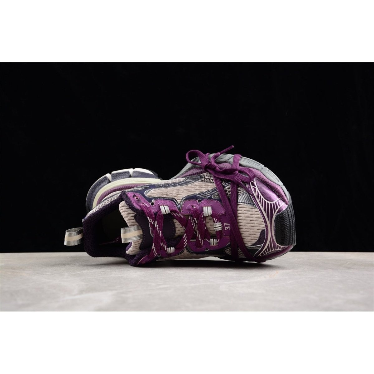 BALENCIAGA 3XL x PURPLE GREY - Phantom Kicks