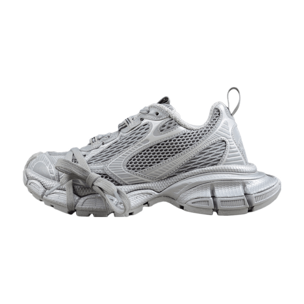 BALENCIAGA 3XL x REFLECTIVE GREY - Phantom Kicks