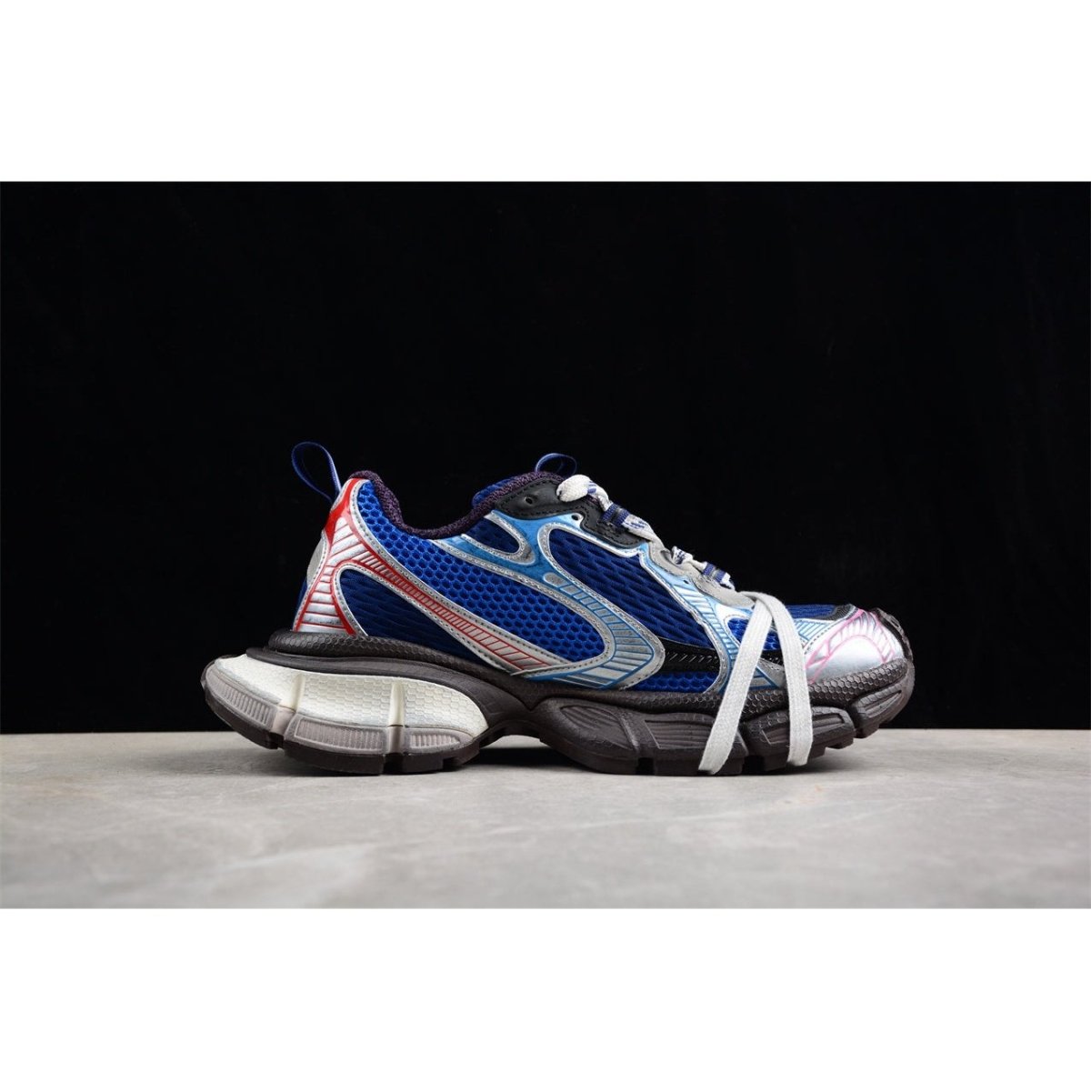 BALENCIAGA 3XL x ROYAL GREY - Phantom Kicks