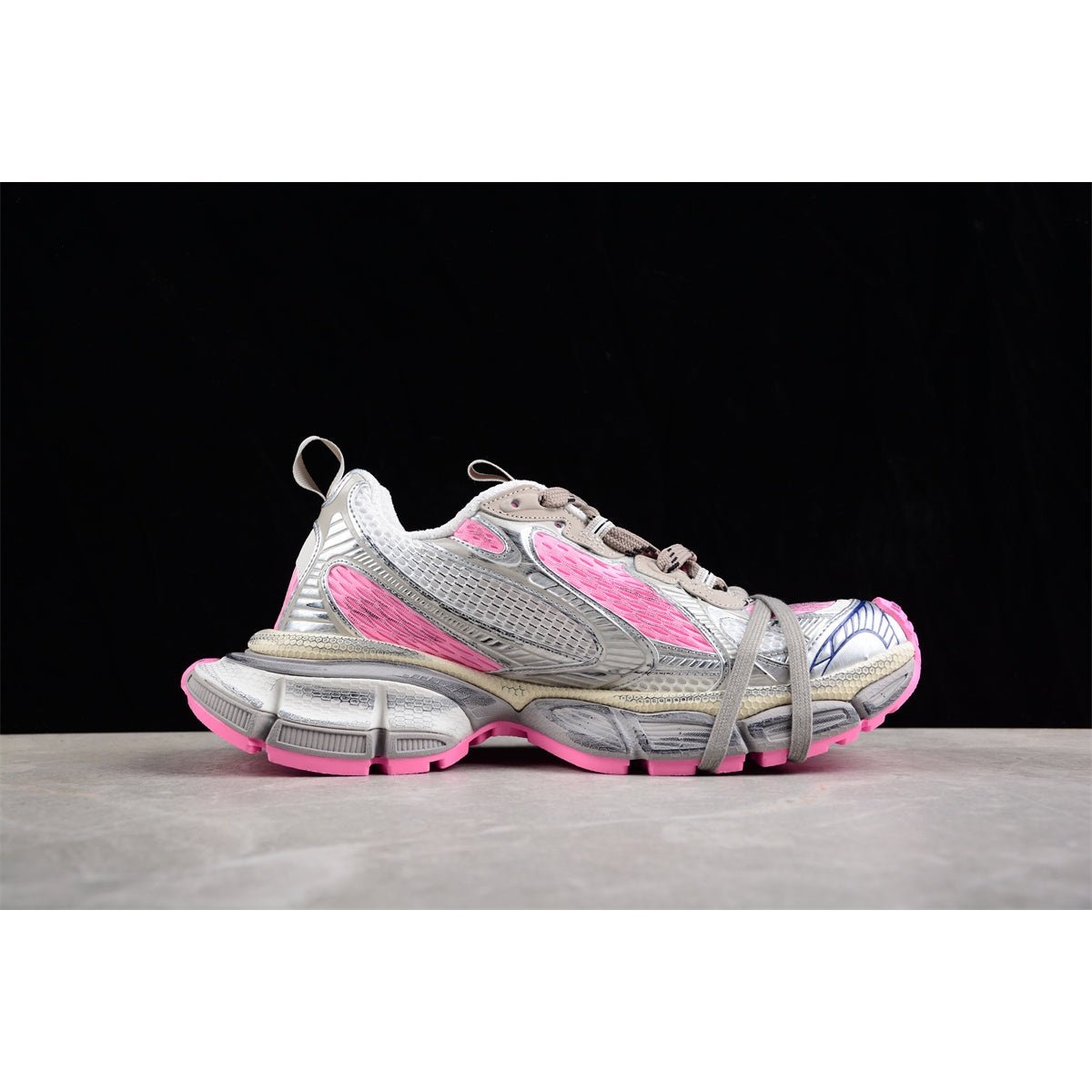 BALENCIAGA 3XL x SILVER PINK - Phantom Kicks