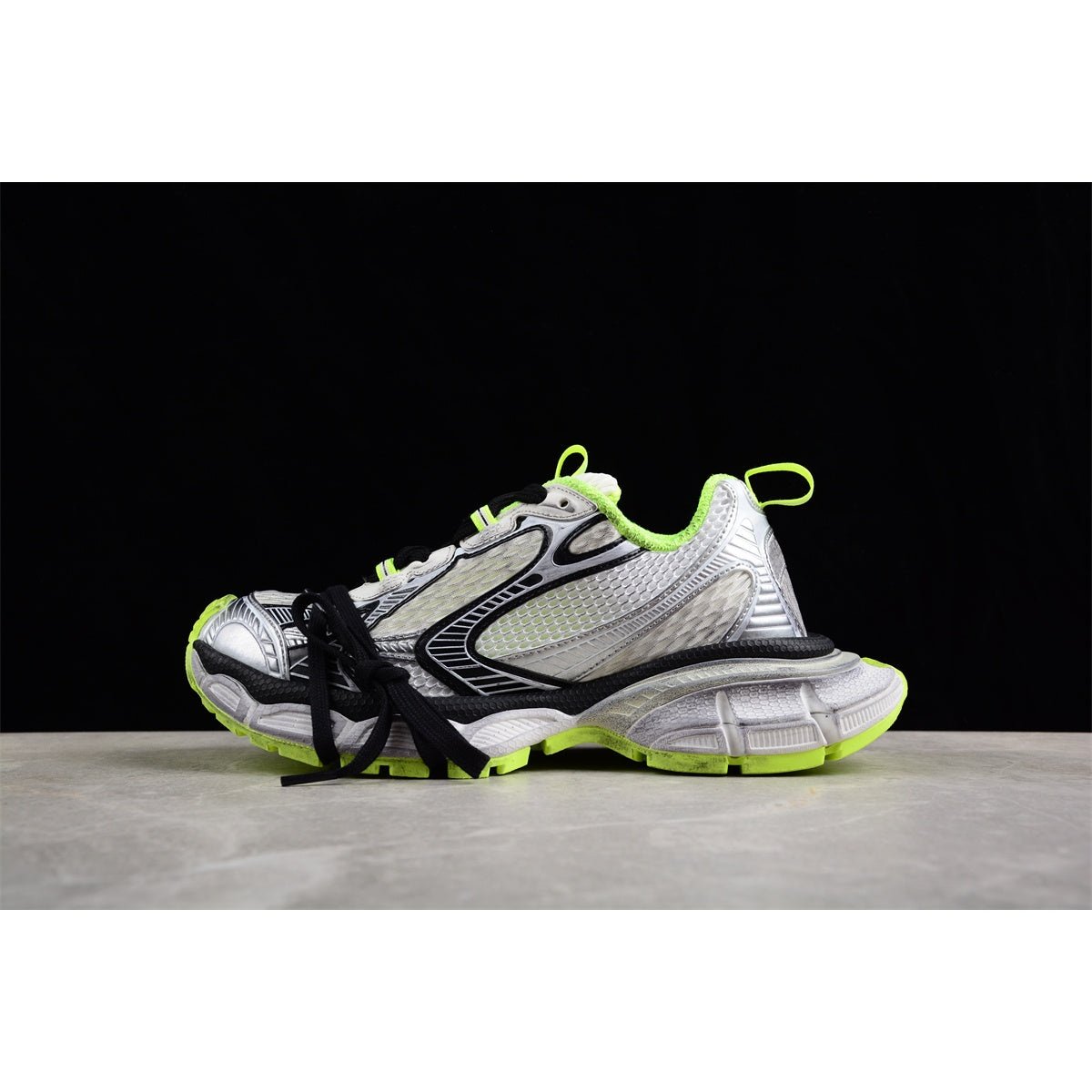 BALENCIAGA 3XL x WHITE BLACK FLUO YELLOW - Phantom Kicks