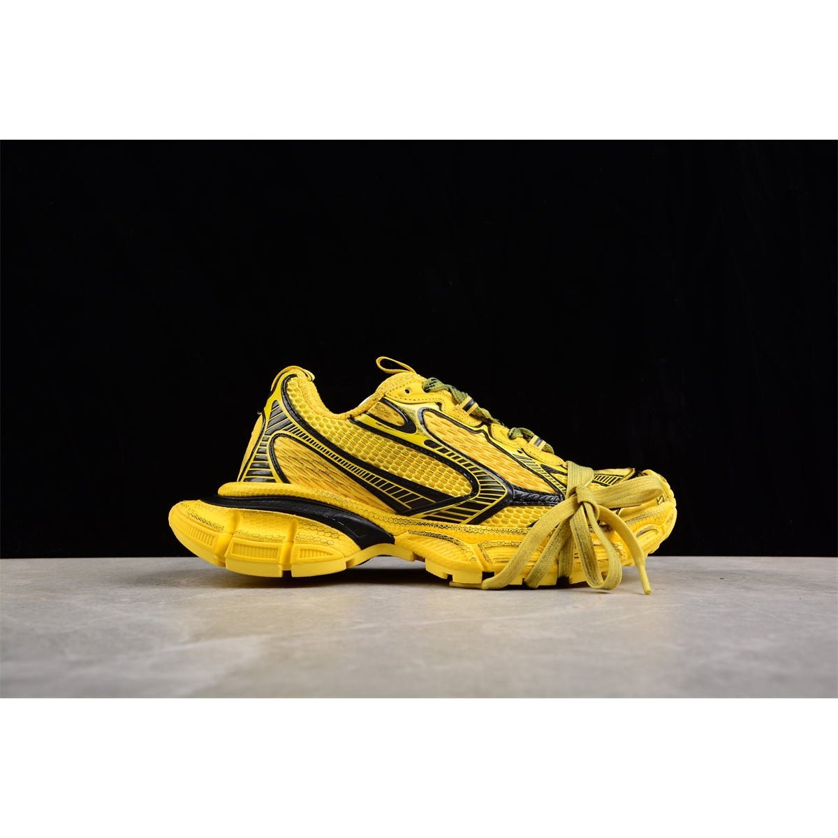 BALENCIAGA 3XL x YELLOW BLACK - Phantom Kicks