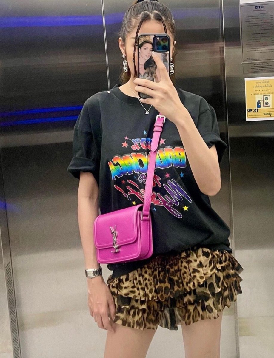 Balenciaga '90s Nostalgia' T-Shirt - Phantom Kicks