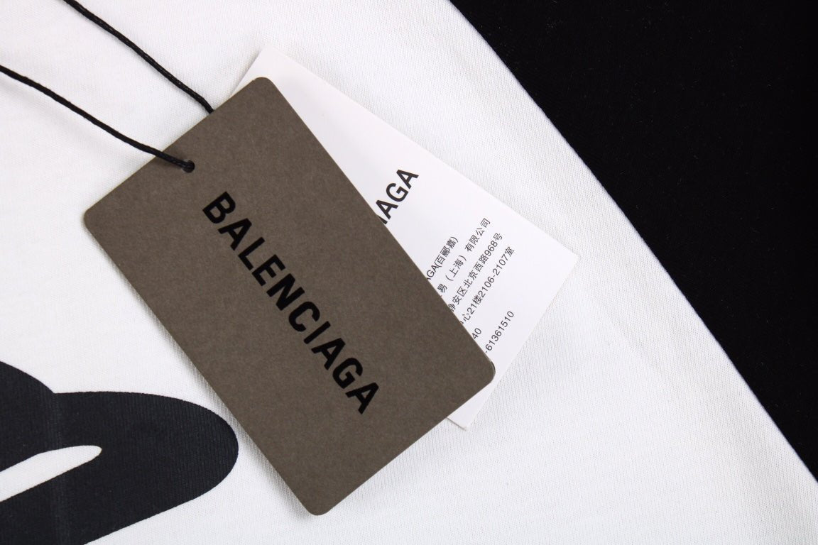 BALENCIAGA LOGO PRINT T-SHIRT BLACK WHITE - Phantom Kicks