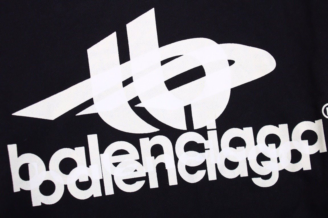 BALENCIAGA GRAPHIC LOGO HOODIE BLACK - Phantom Kicks