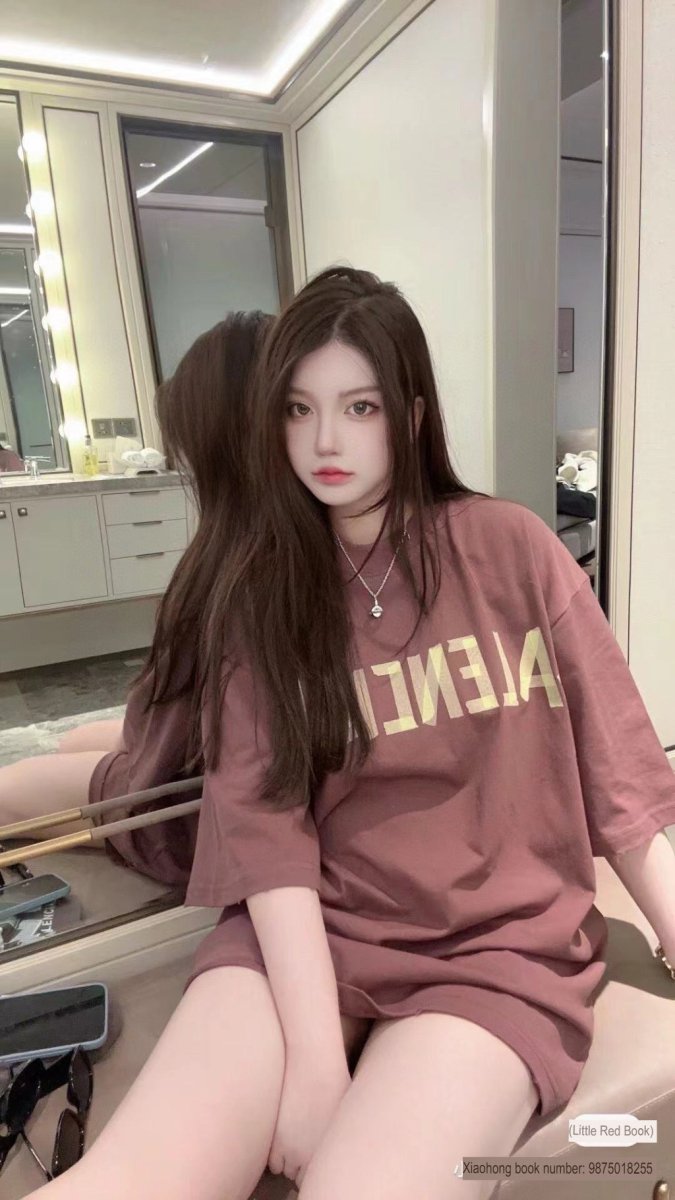 Balenciaga Burgundy Logo T-Shirt - Phantom Kicks