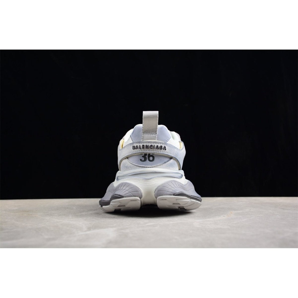 BALENCIAGA CARGO x ALL GREY - Phantom Kicks