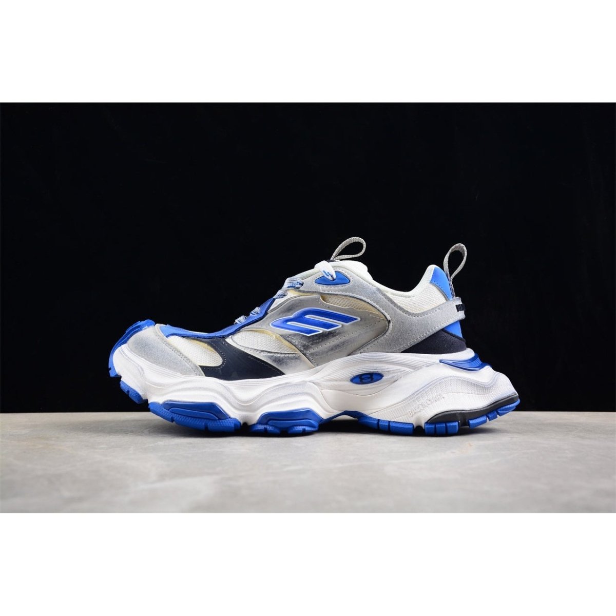 BALENCIAGA CARGO x WHITE GREY BLUE - Phantom Kicks