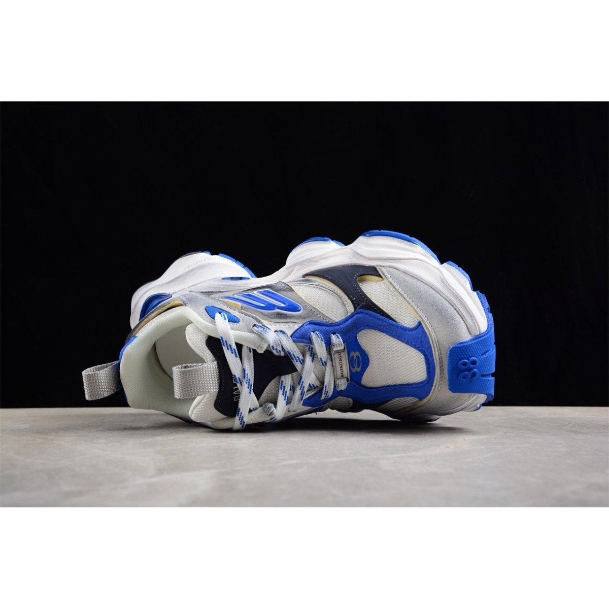 BALENCIAGA CARGO x WHITE GREY BLUE - Phantom Kicks