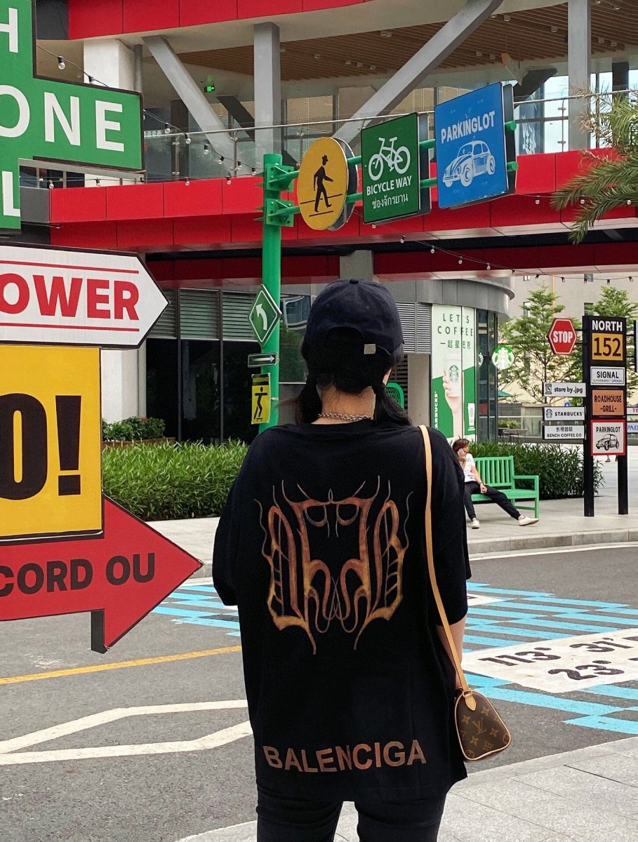 BALENCIAGA DOUBLE B LOGO T-SHIRT BLACK - Phantom Kicks