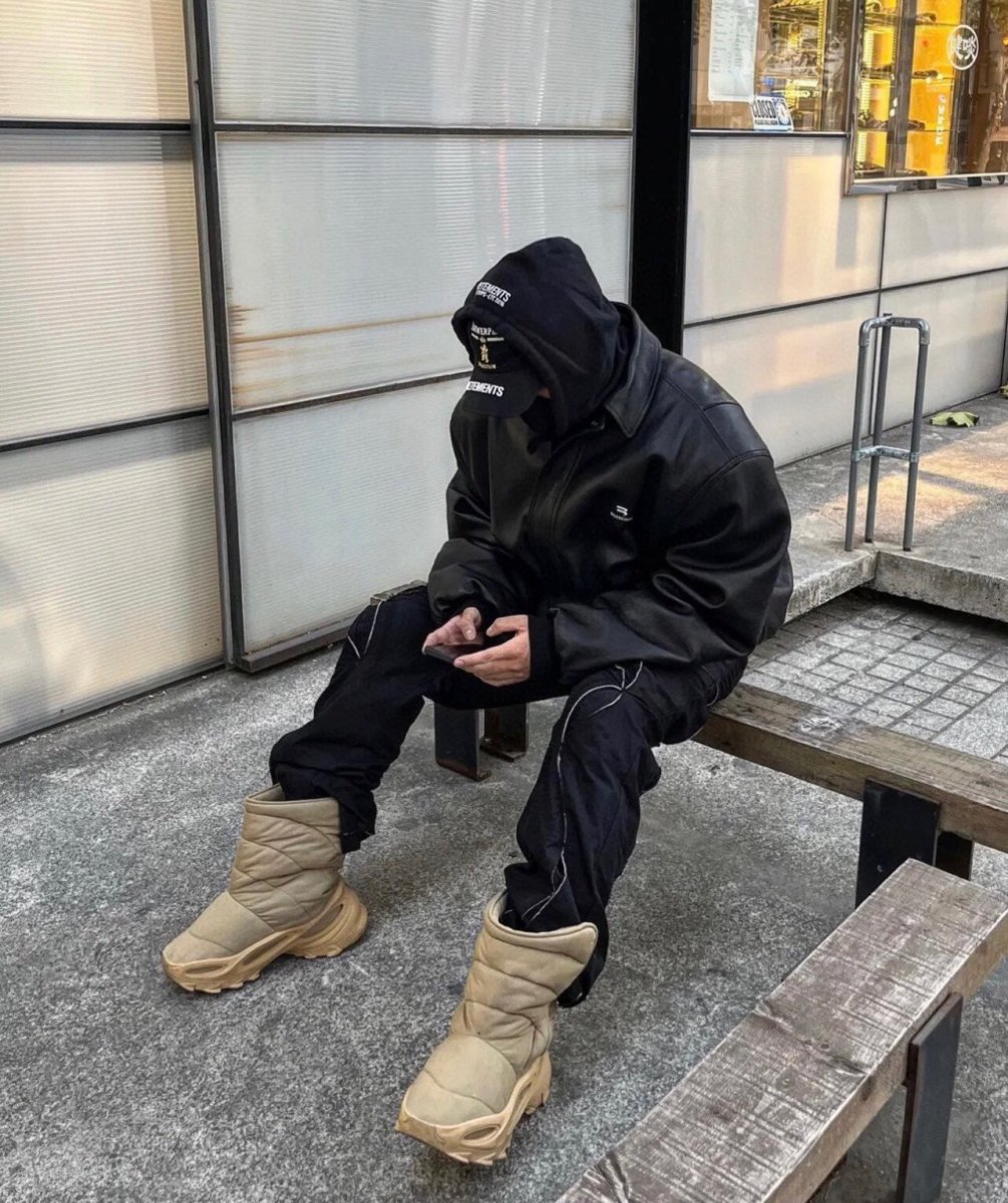 BALENCIAGA FAUX LEATHER JACKET BLACK - Phantom Kicks