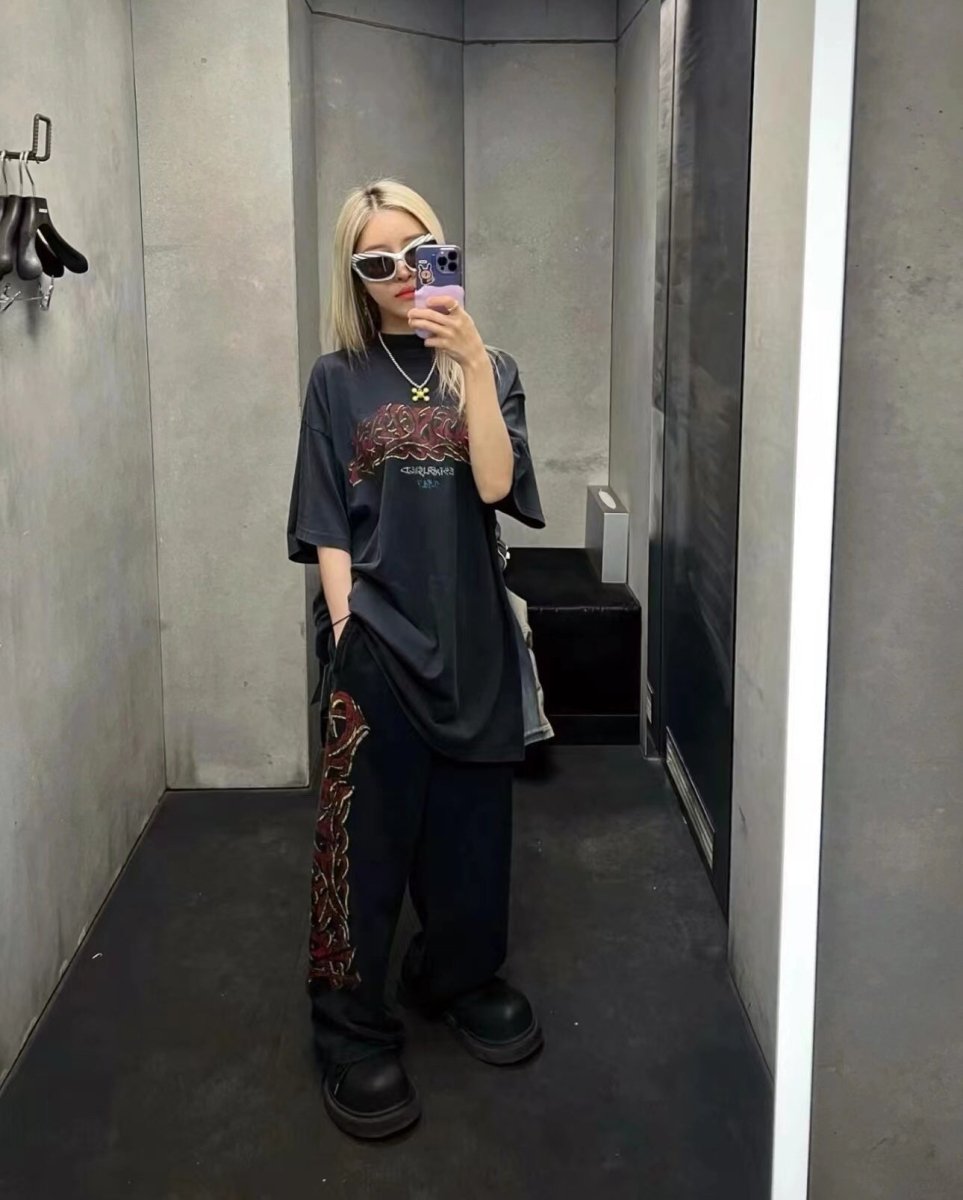 BALENCIAGA GRAFFITI T-SHIRT BLACK - Phantom Kicks