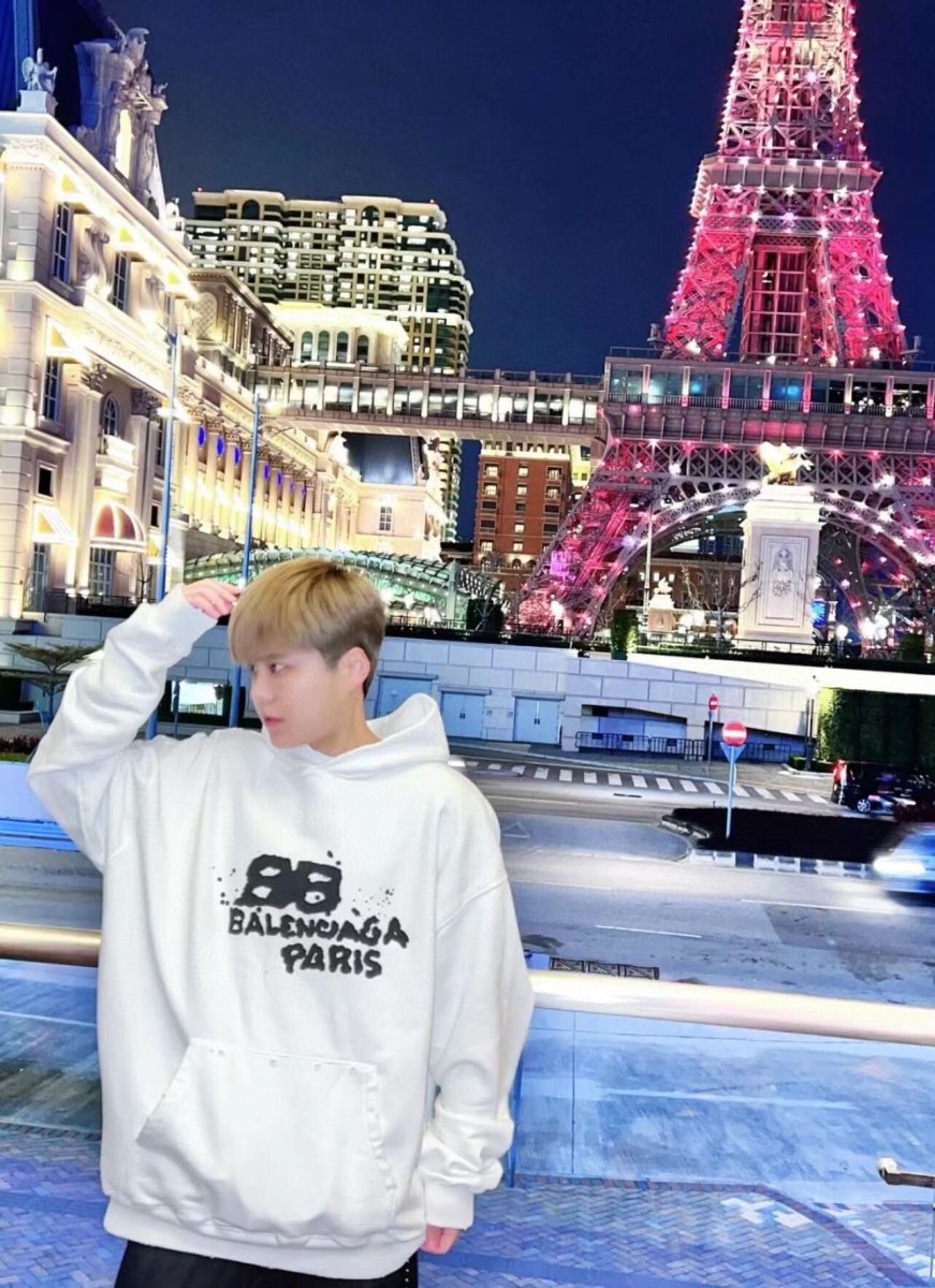 Balenciaga Hoodie - Phantom Kicks