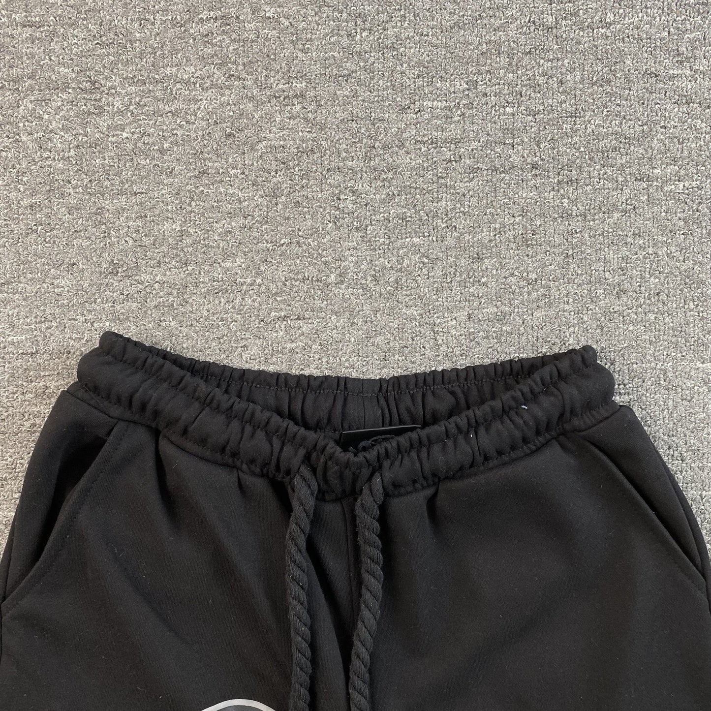 SYNA WORLD SHORTS BLACK - Phantom Kicks