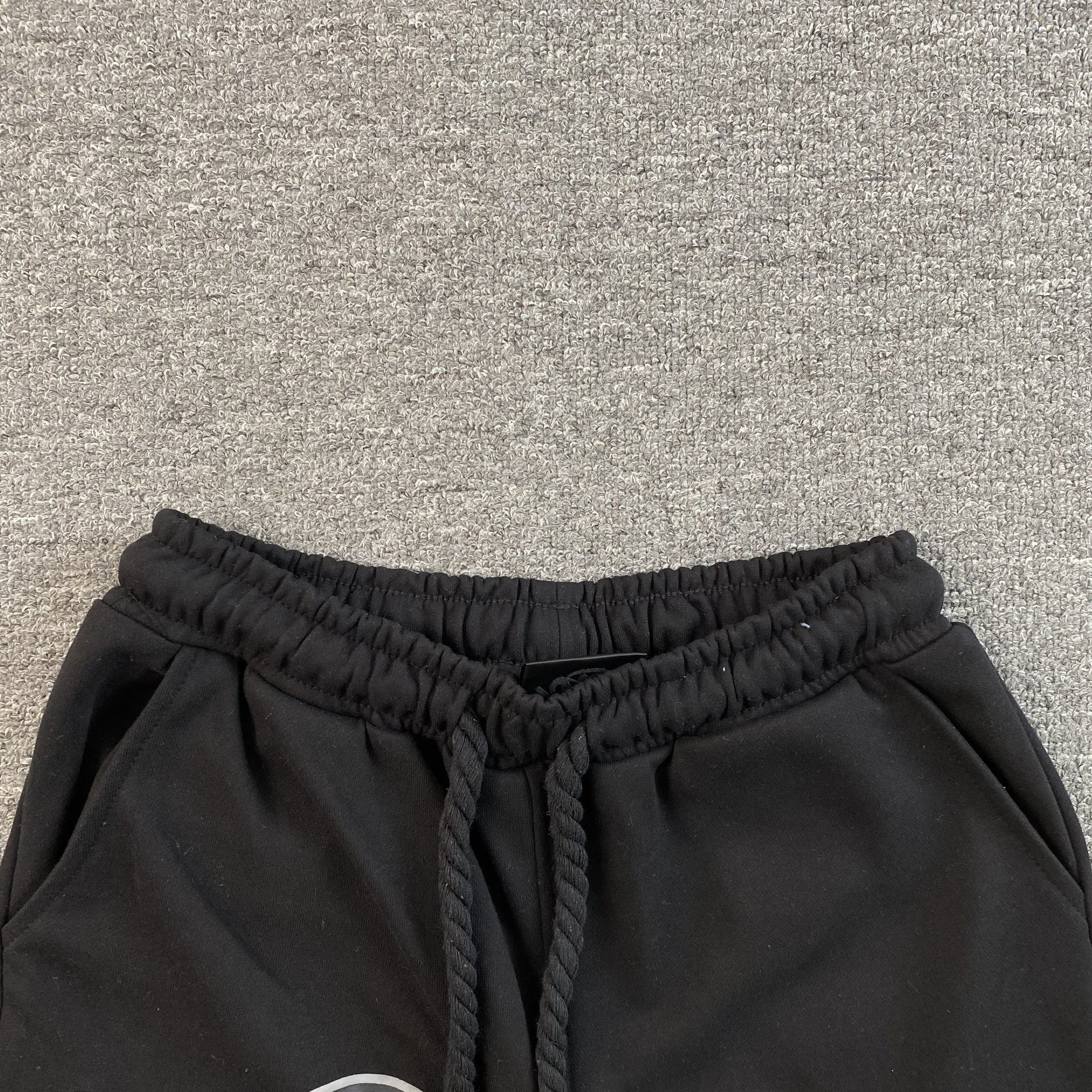 SYNA WORLD SHORTS BLACK - Phantom Kicks