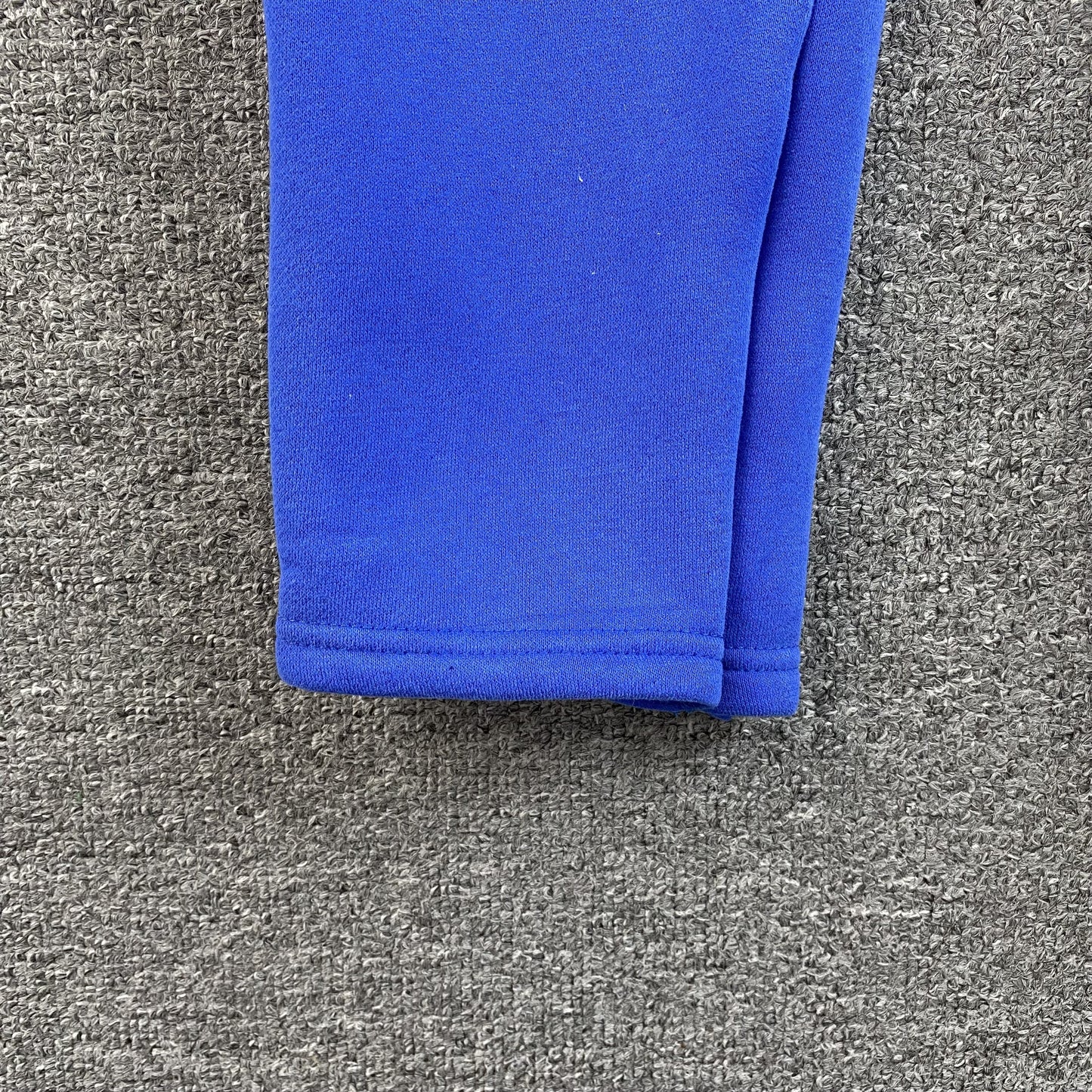 SYNA WORLD SWEATPANTS BLUE - Phantom Kicks