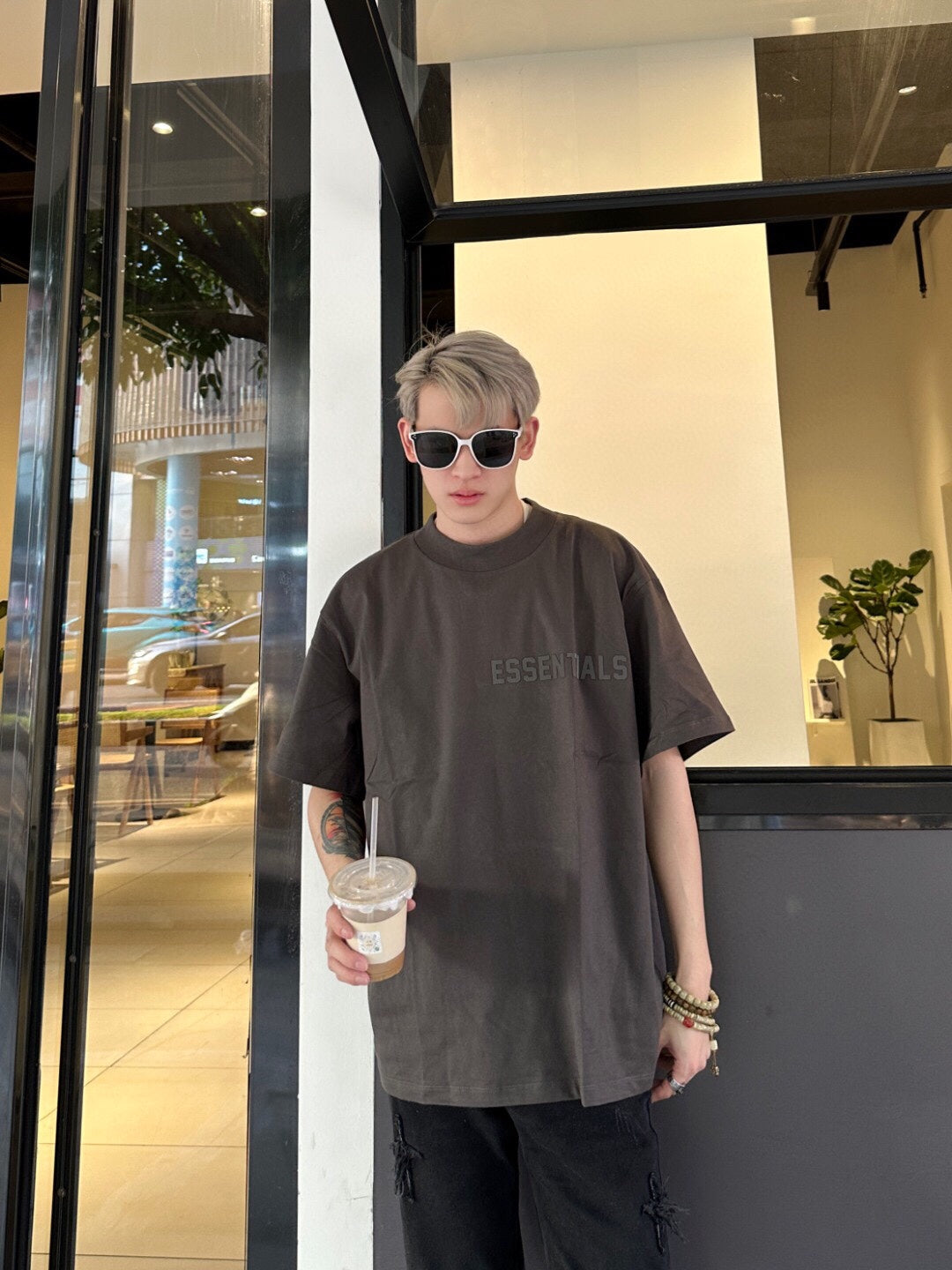 Fear of God Essentials T-Shirt - Phantom Kicks