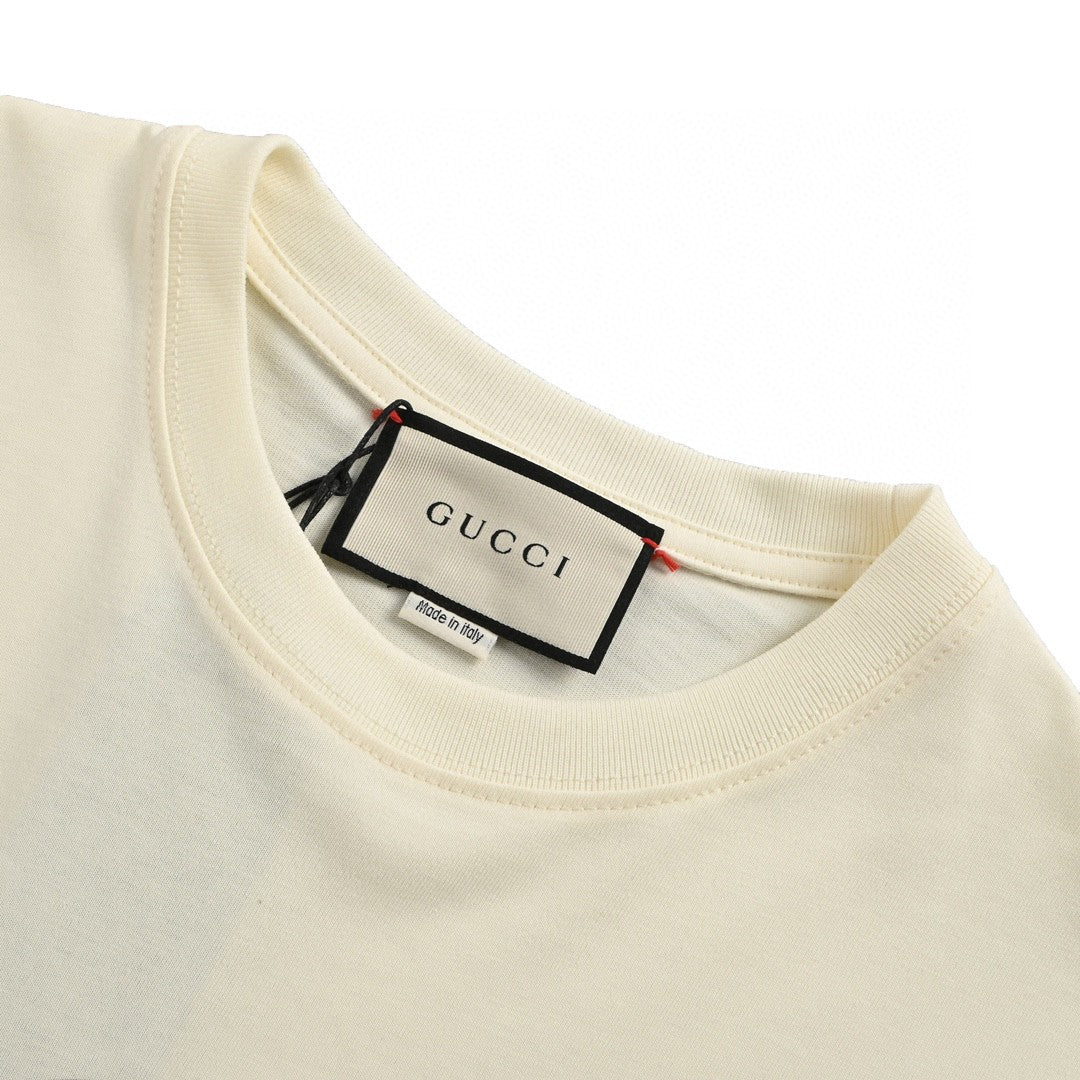 Gucci Cream T-Shirt with Heart Graphic - Phantom Kicks