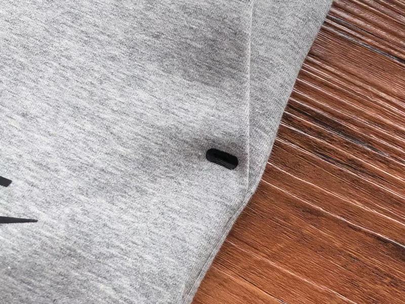 NIKE TECH FLEECE PANTS x GREY - Phantom Kicks