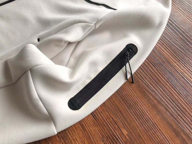 NIKE TECH FLEECE HOODIE x CREAMY WHITE - Phantom Kicks